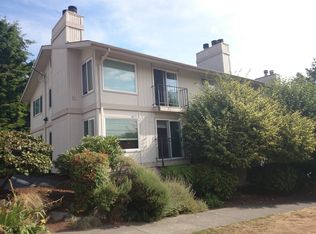 566 Highland Dr APT 101, Seattle, WA 98109
