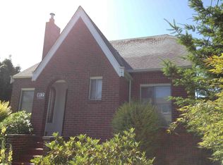 546 NE 88th St, Seattle, WA 98115
