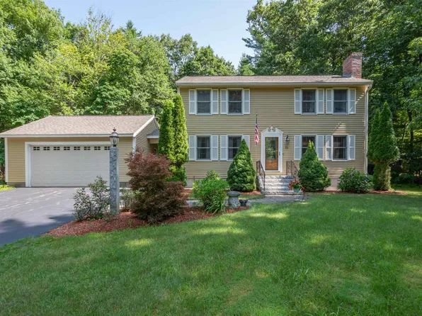 21 Marty Drive, Merrimack, NH 03054