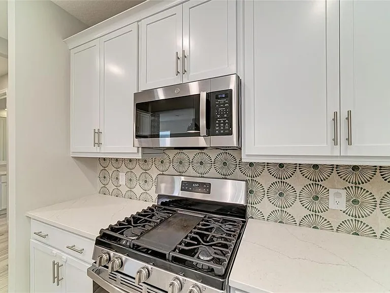 1079 Waterline Ct — Photo 18