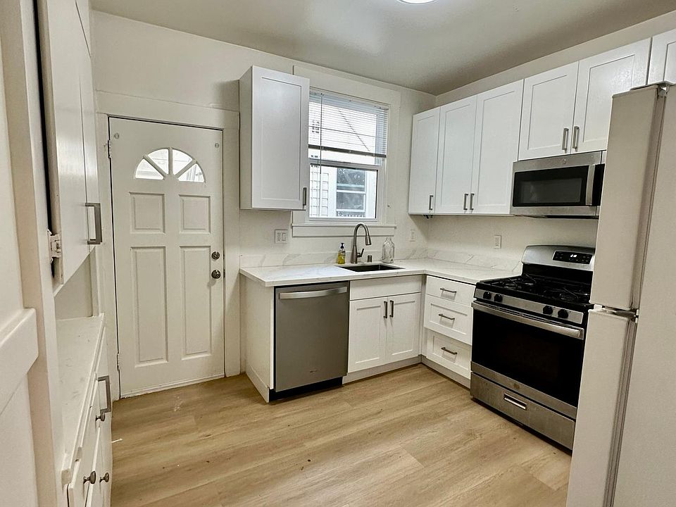 1st image of 32 Dorland St #2