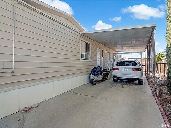 3rd image of 13962 Riviera Dr