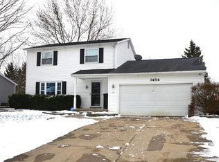 1454 Morninglow Dr, Grand Blanc, MI