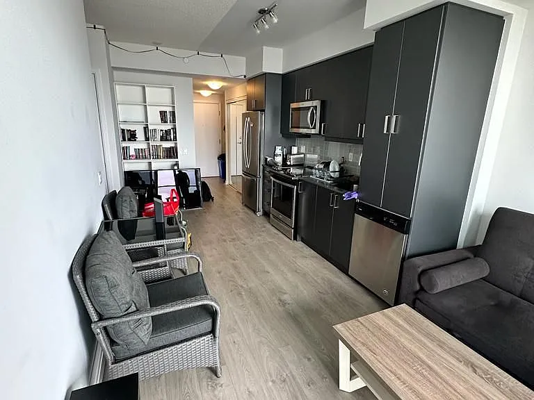7895 Jane St E #2118 — Photo 8