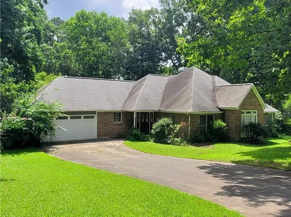 2161 Lakeway Dr, Dacula, GA 30019