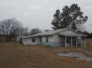 6301 N Harrah Rd, Harrah, OK 73045