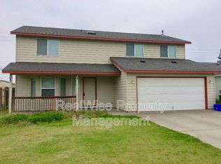 730 NE Negus Pl, Redmond, OR 97756