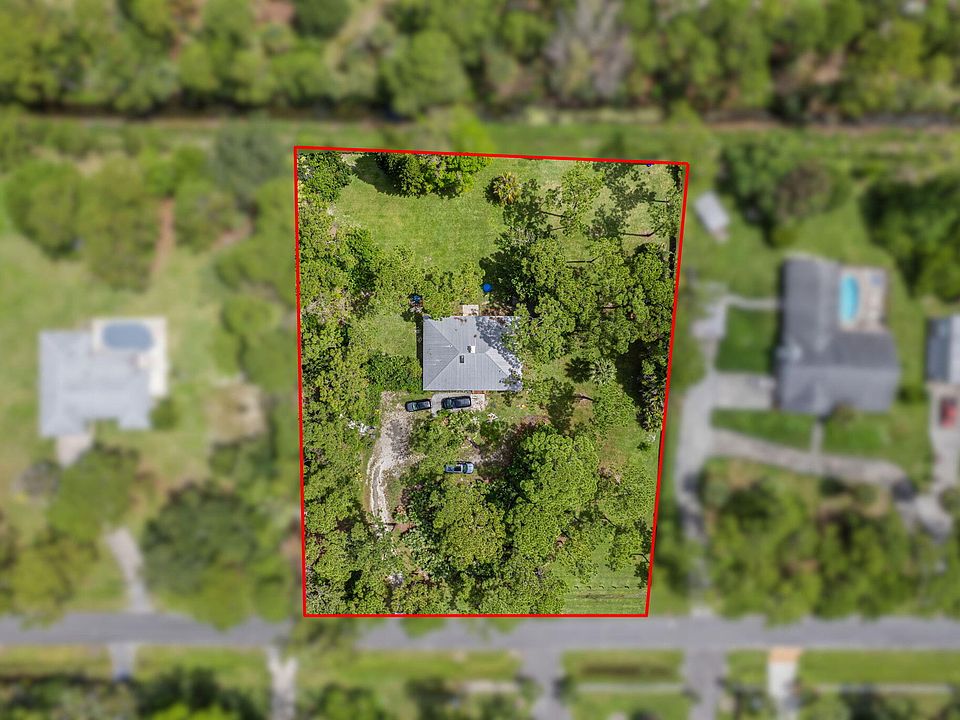 1st image of 10681 154th Road N