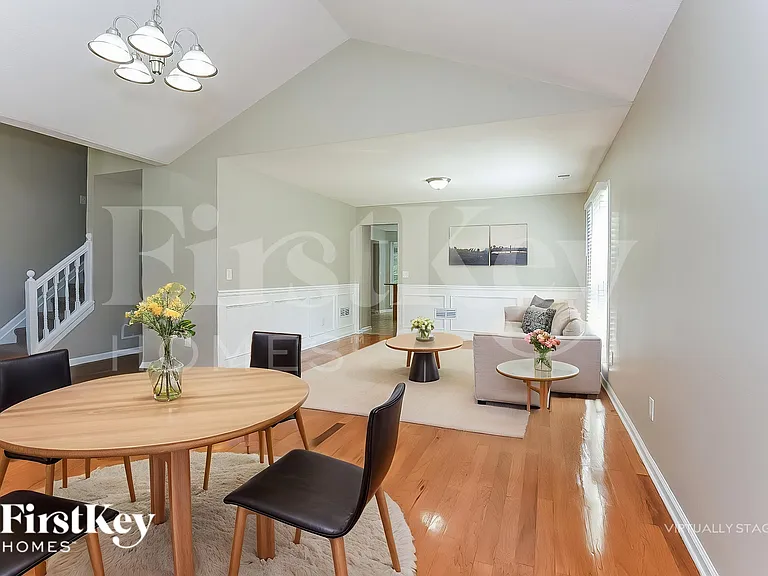 2606 Loring Rd NW — Photo 7