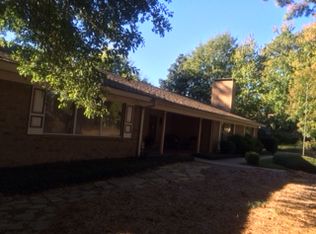 1303 Holloway Dr, Texarkana, TX 75503