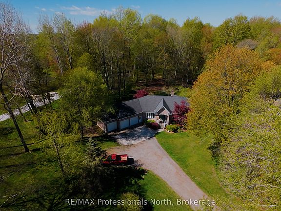 2nd image of 9883 Graham Rd