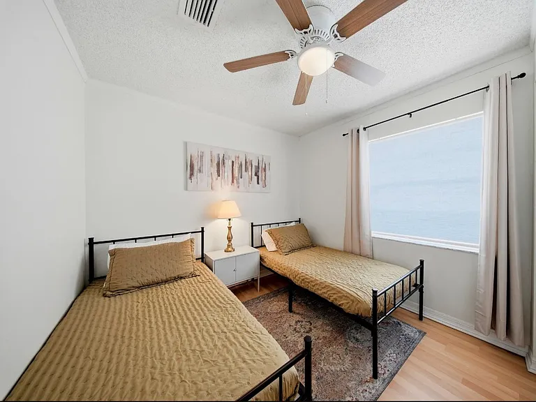 601 S Matanzas Ave #B — Photo 17
