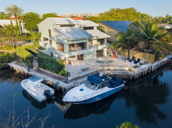 3520 Rockerman Rd, Miami, FL 33133