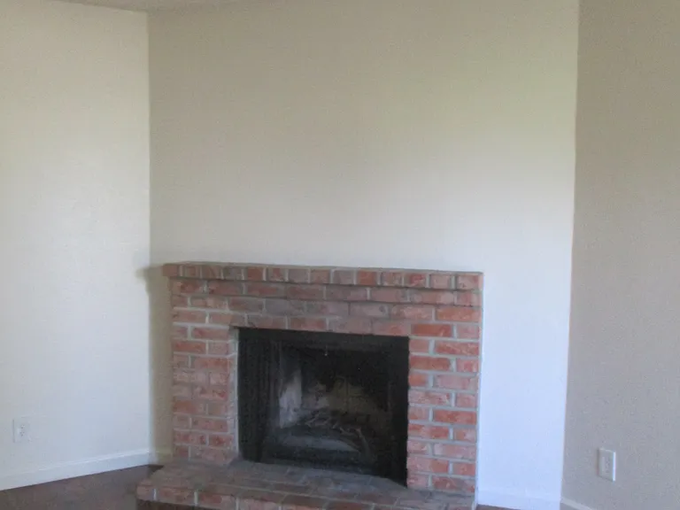 2114 Thomas Ave #2 — Photo 20