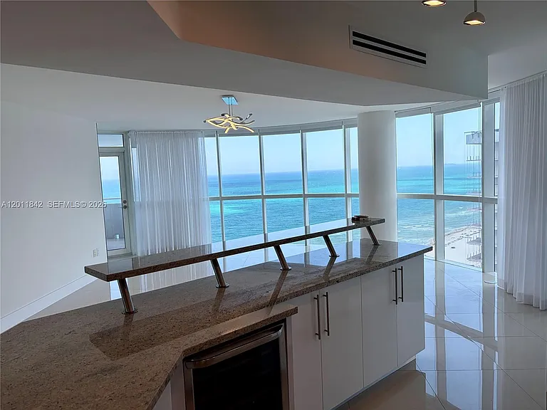 6301 Collins Ave #2203 — Photo 14