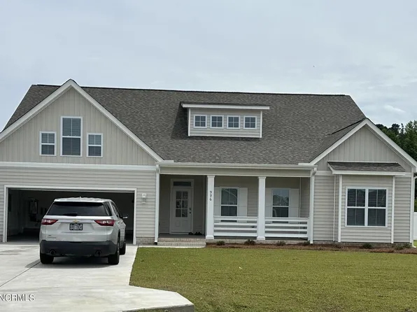 996 Buckley Drive, Grimesland, NC 27837