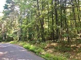 03 Lithia Springs Rd, South Hadley, MA 01075