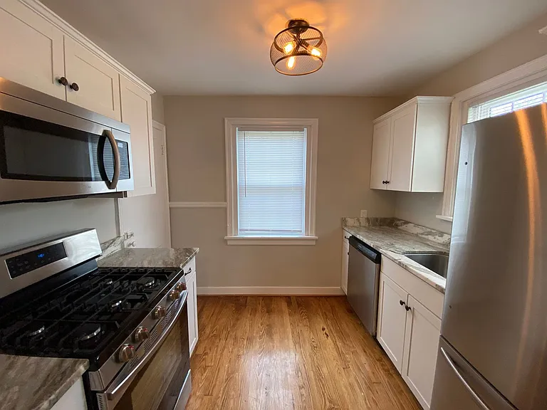 3856 Brook Rd — Photo 6