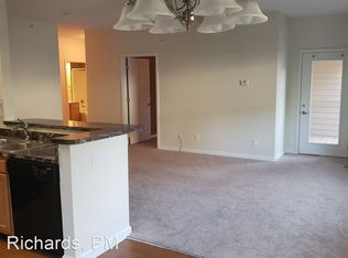 2320 Grinstead Dr #203A, Louisville, KY 40204