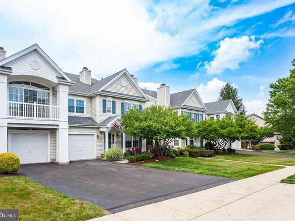 203 Middlebury Dr, Warminster, PA 18974