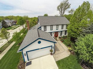 204 N Crescent Ave, Palatine, IL 60067