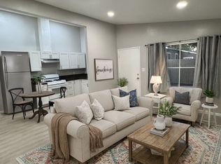 263 1/2 S 3rd Ave, Upland, CA 91786