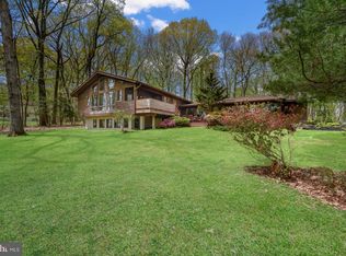 3855 Dogwood Ln, Doylestown, PA 18901