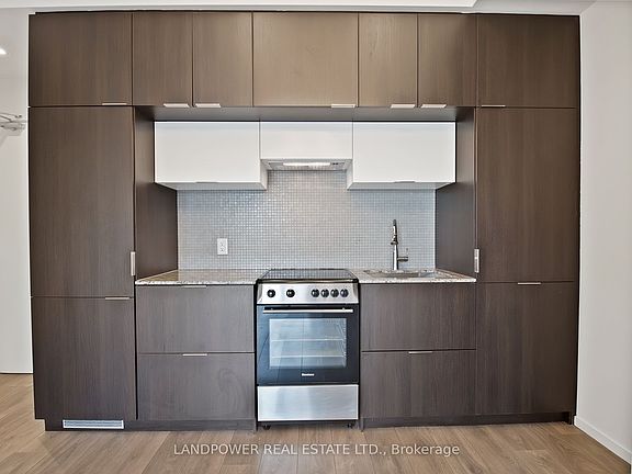 5th image of 159 Dundas St E #1107
