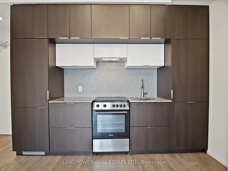 159 Dundas St E #1107 — Photo 5