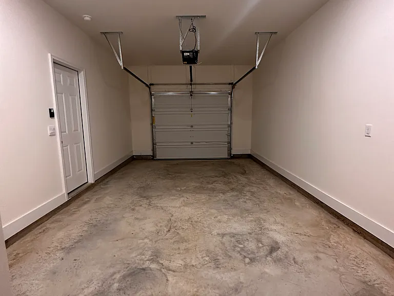 3037 Bogart Ln — Photo 6