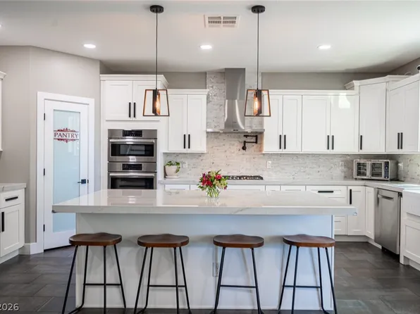 5432 Pride Mountain St, North Las Vegas, NV 89031