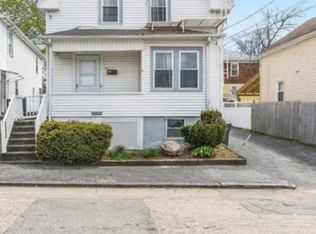 59 Parnell St, Providence, RI 02909