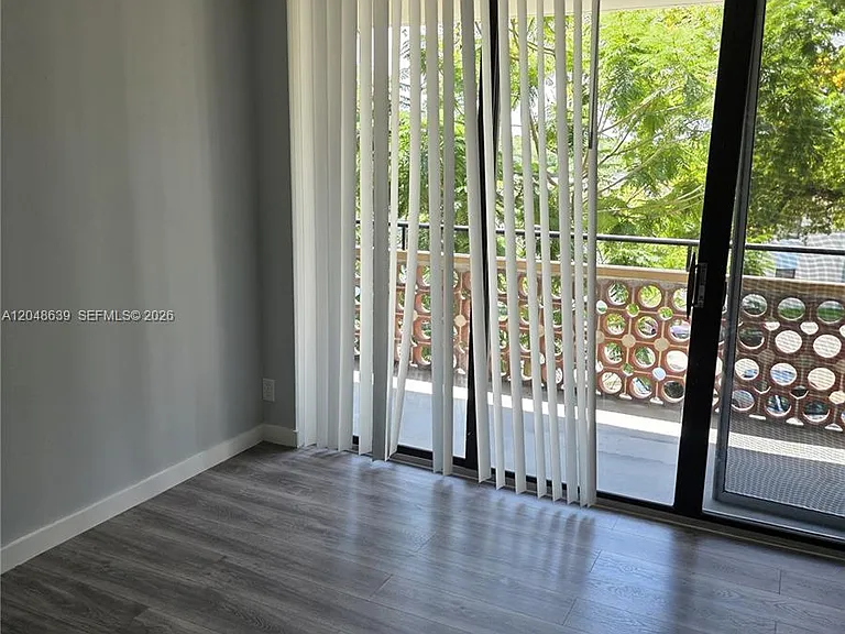 4222 Inverrary Blvd #4212 — Photo 2