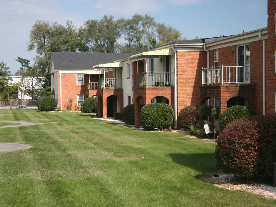 Chateau Riviera