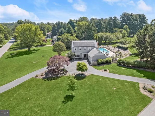 5 Barnstable Ct, Owings Mills, MD 21117