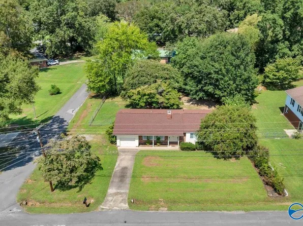 401 Van Buren St, Scottsboro, AL 35768