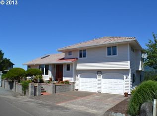 543 Ridge Rd, Manzanita, OR 97130