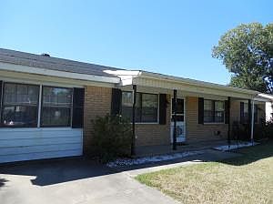 1st image of 213 Jaggers St