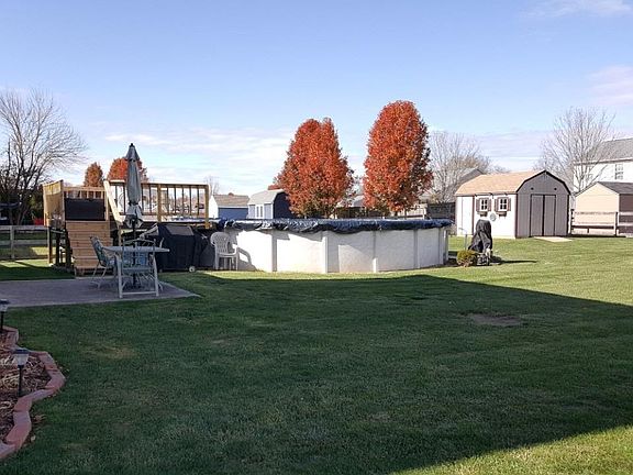 5th image of 2654 Greystone Dr