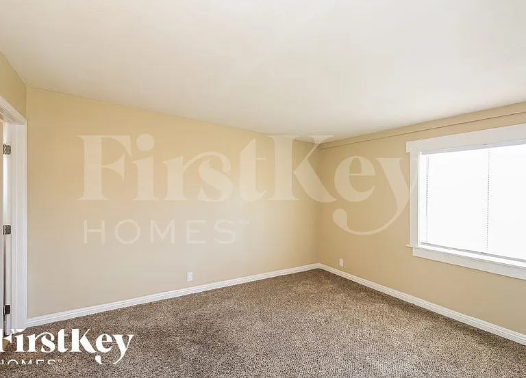5119 Margo Dr — Photo 6