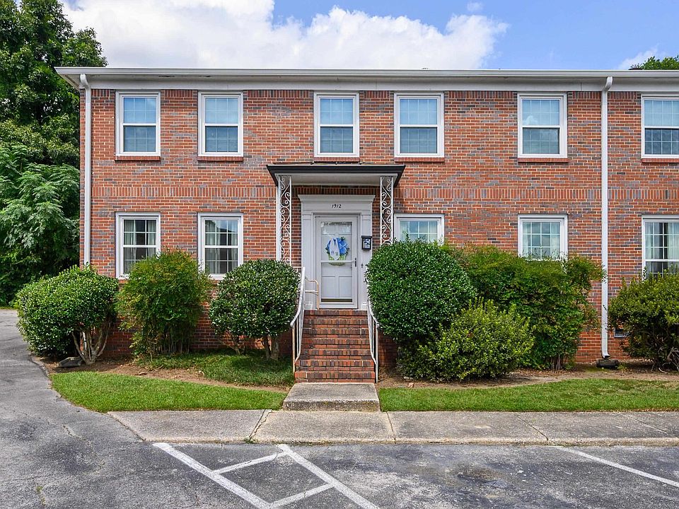 1st image of 1912 Laurel Rd #1912