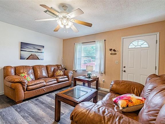 5th image of 6430 W Park Dr