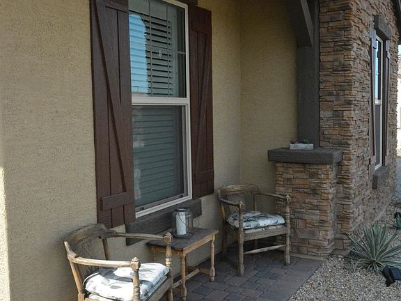 4th image of 17995 W Redwood Ln