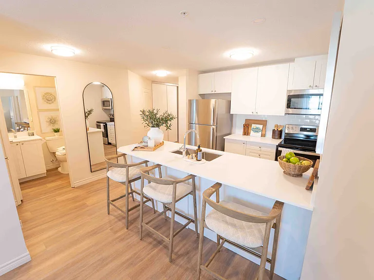 75A Fallowfield Dr — Photo 1