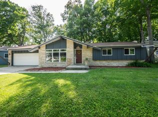 614 Decker Dr, West Bend, WI 53090