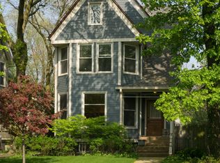 927 Asbury Ave, Evanston, IL 60202