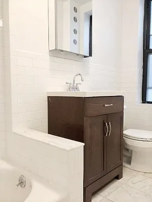 Rented by City Connections Realty | media 10