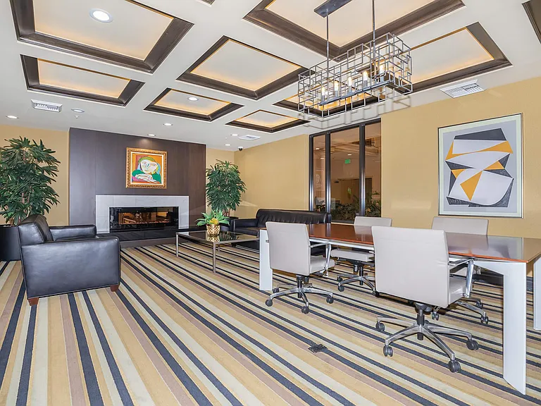 Resident Lounge