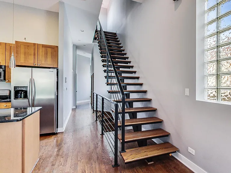 1022 N Wood St #3 — Photo 23