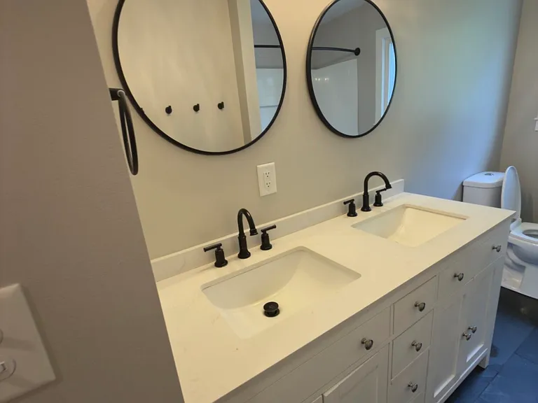 5750 Crandall Rd — Photo 14